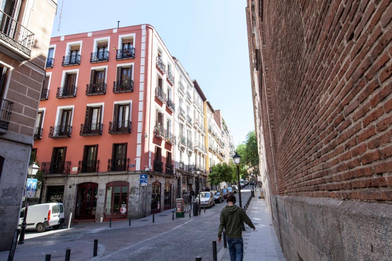 Apartamentos Day Madrid Ildefonso Centro Gran Via Sol Malasana Luaran gambar