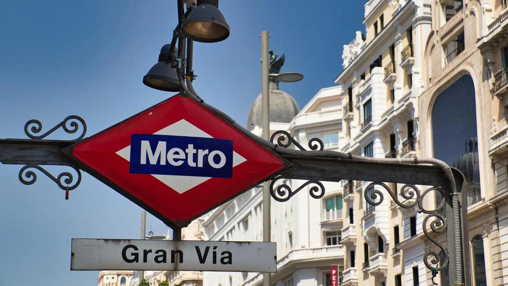 Apartamentos Day Madrid Ildefonso Centro Gran Via Sol Malasana Luaran gambar