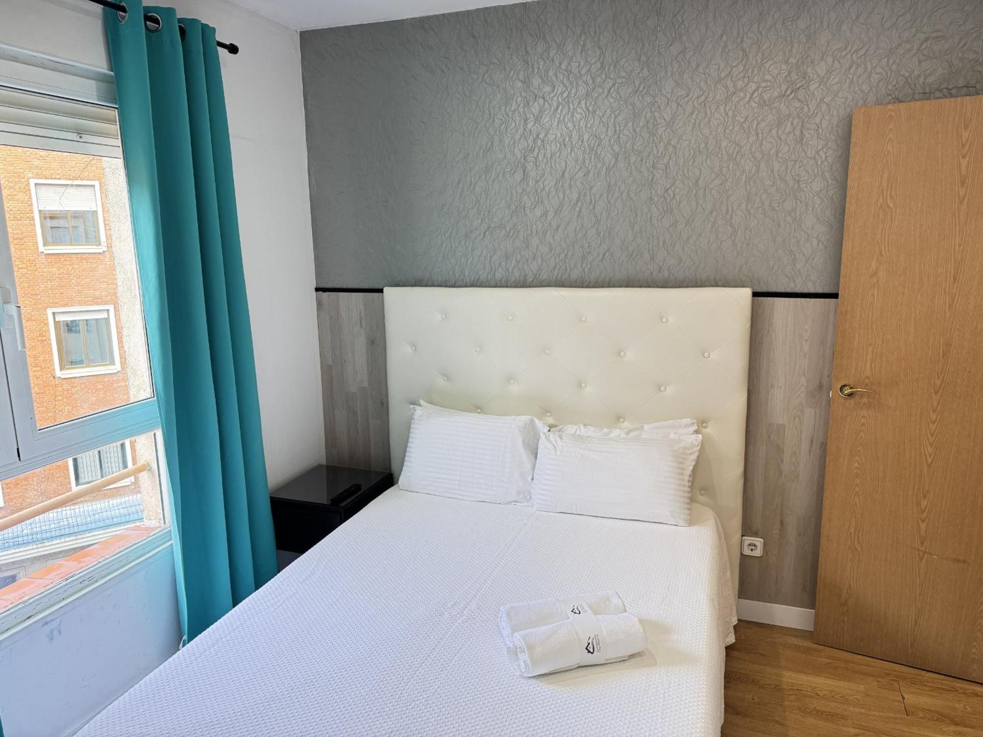 Apartamentos Day Madrid Ildefonso Centro Gran Via Sol Malasana Luaran gambar