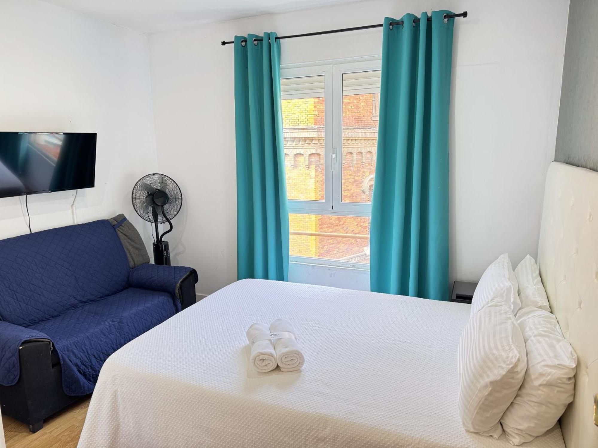 Apartamentos Day Madrid Ildefonso Centro Gran Via Sol Malasana Luaran gambar